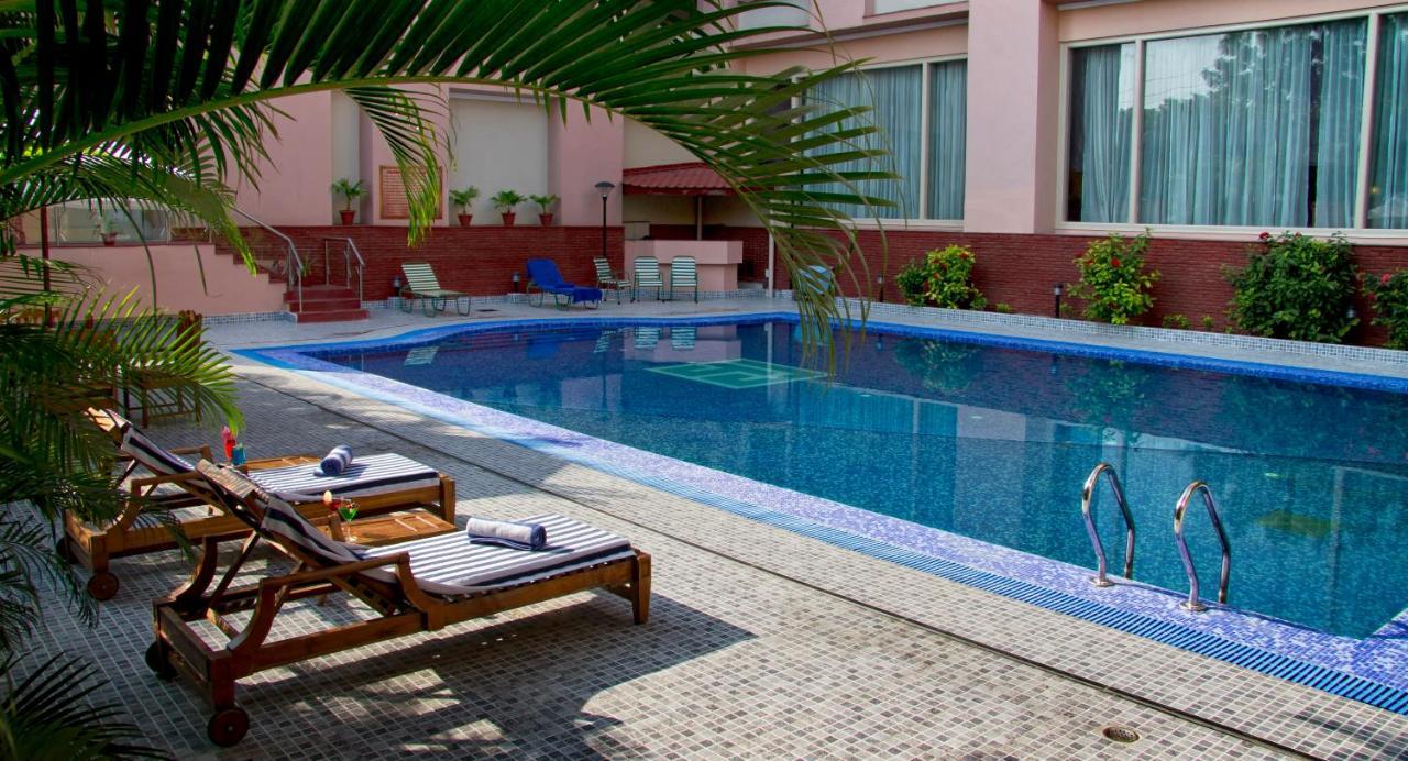 The Piccadily Hotel Lucknow Luaran gambar