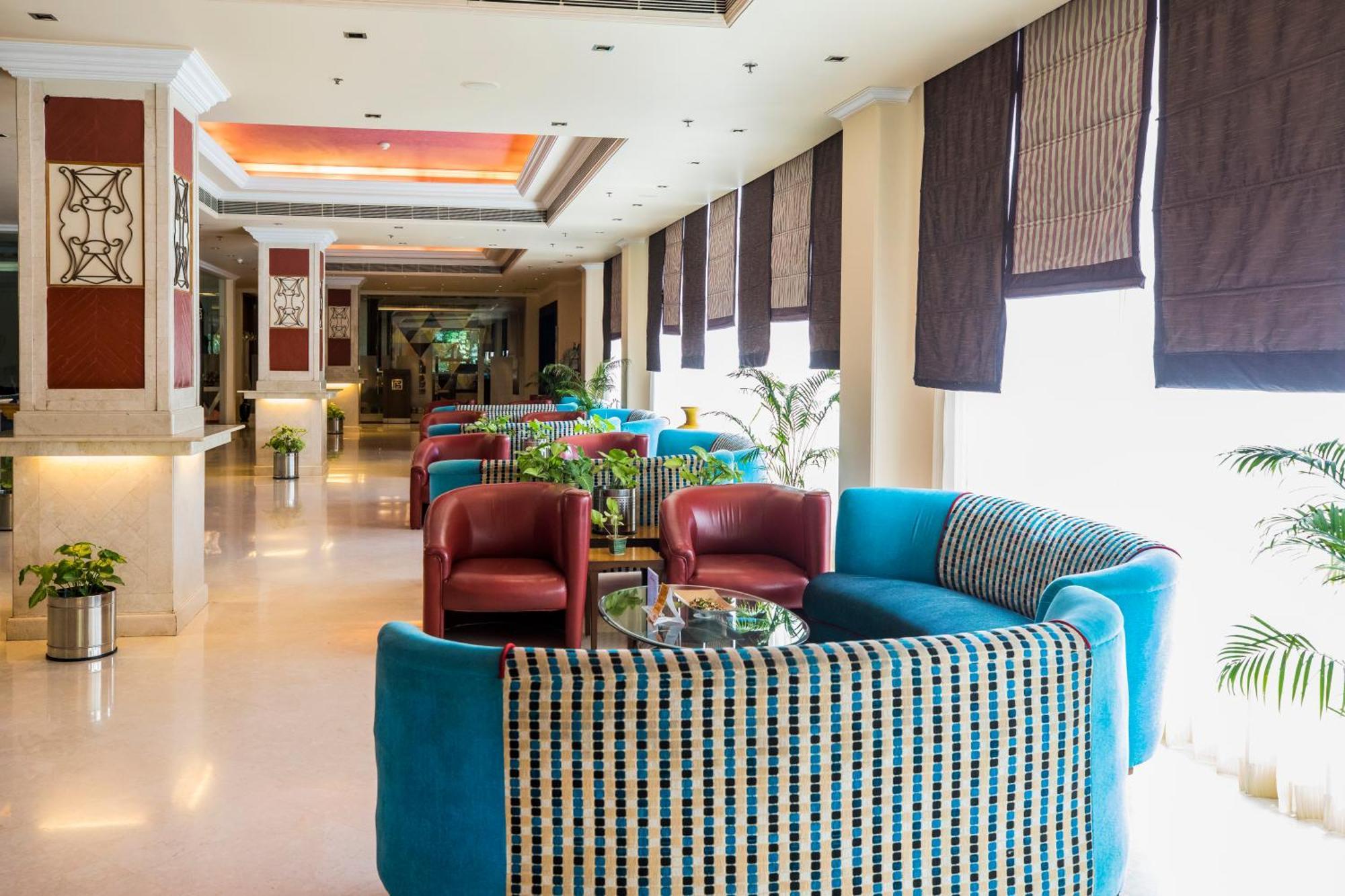 The Piccadily Hotel Lucknow Luaran gambar