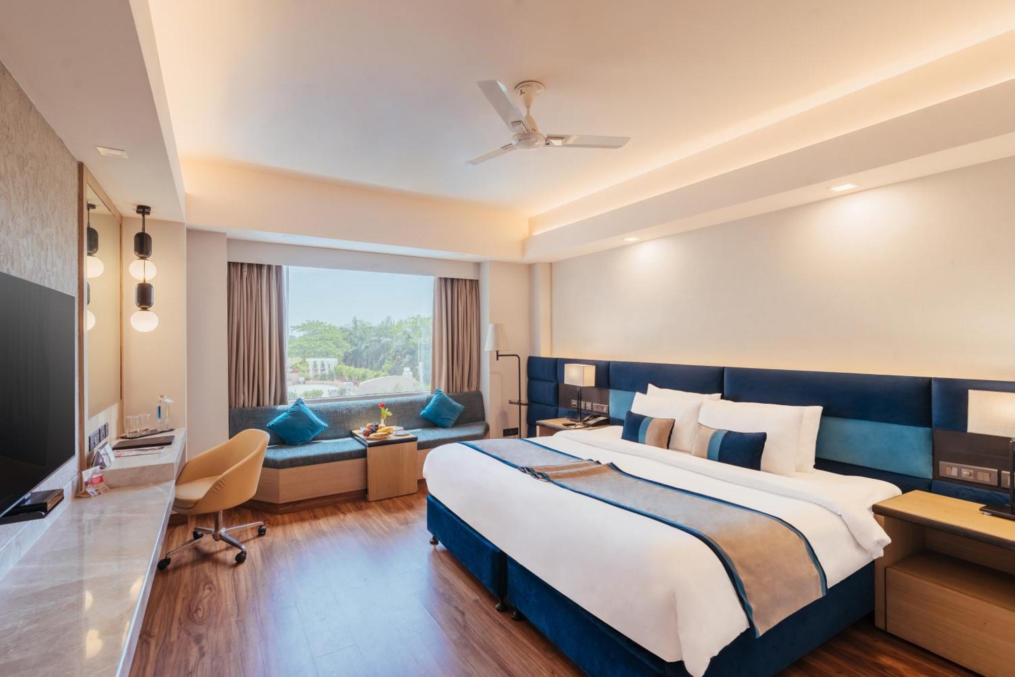 The Piccadily Hotel Lucknow Luaran gambar